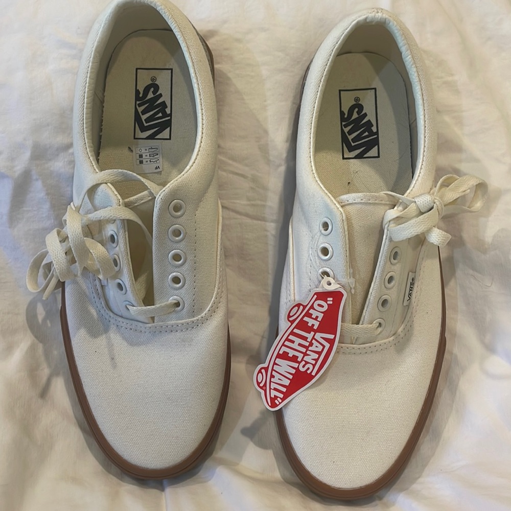 Vans tennis shoes- Men's